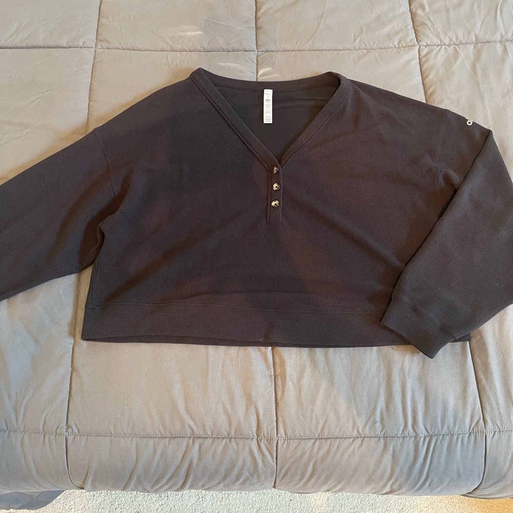 Alo Micro Waffle Cropped Henley